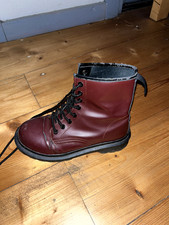 anfibi bordeaux donna ben usati lacci neri