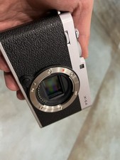 Fujifilm X-E4 Silver XF 27mm