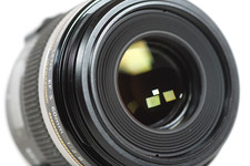 CANON Lens 60MM f/2.8 Macro