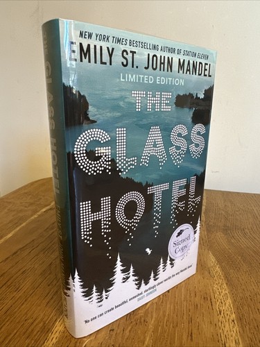 The glass hotel emily - the,