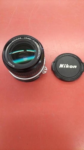 Nikon obiettivo grandangolare