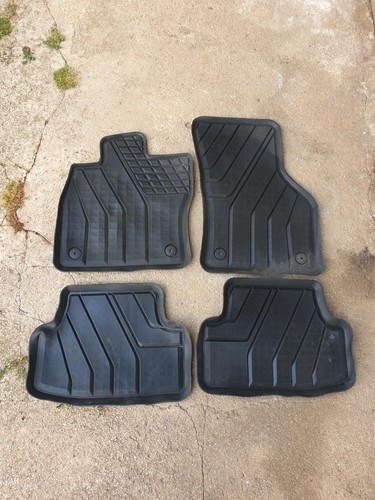 Set tappetini gomma per - set,