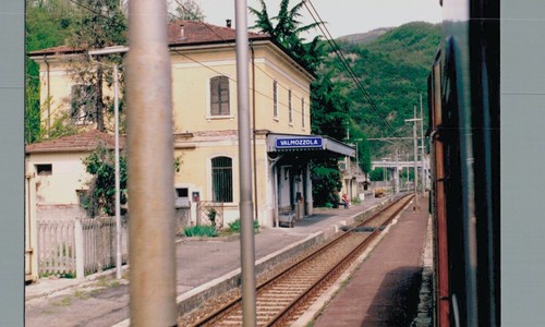 Parma valmozzola stazione - valmozzola,