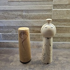 Lotto 2 Bambole KOKESHI - di