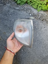 Freccia gruppo ottico anteriore destro - Nissan Serena 1993-2001