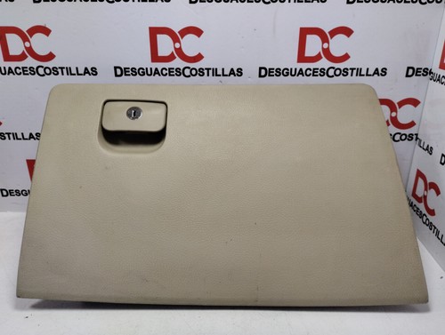 845112b000 guantera 161012 - /,