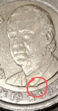 Moneta 2€ Spagna 1999 con Eccesso di Materiale sotto il busto del Re Juan Carlos