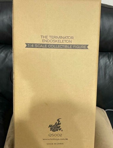 Hot toys qs002 terminator - hot,