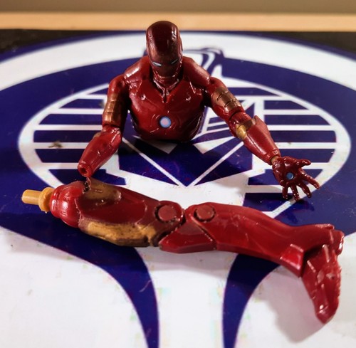 Marvel universe iron man - iron,