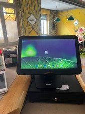 Registratore di cassa nero con display  marca custom usato