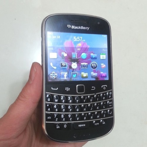 Blackberry bold 9900 - 9900, 8