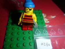 LEGO  VINTAGE   MINIFIG   OMINO    pirate 6289-  6290  Red Beard Runner