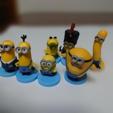 MINIONS Mini Uova Set 7pz Uovo