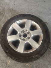 VOLKSWAGEN GOLF V TOURAN