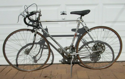 Vintage 1970s 1977 peugeot - 1970s,