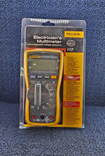 Fluke 117 Multimetro da Elettricista con Rilevamento di Tensione Senza Contatto, True RMS