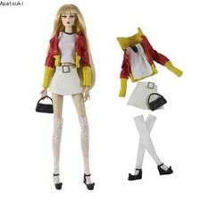 Cappotto rosso gilet bianco