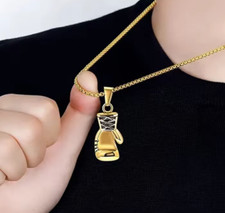 Collana ciondolo guantone da