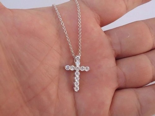 Collana donna con ciondolo