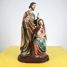 statua in resina plastica