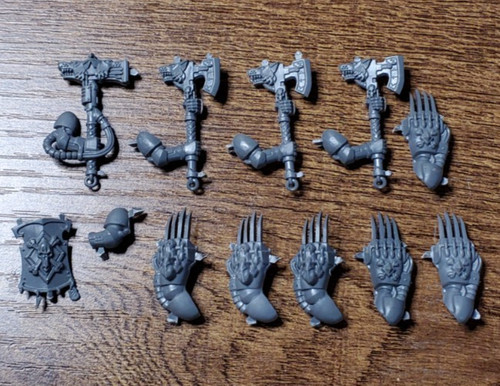 Warhammer 40k lupi spaziali - warhammer,