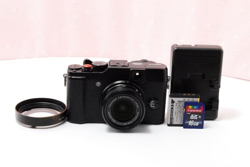 Fotocamera digitale compatta