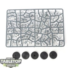 Necrons - 5x Flayed Ones - in