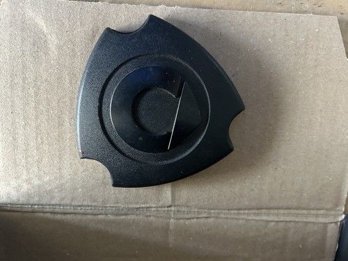 Smart four two - two, hub