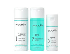 Proactiv Solution Sistema di Trattamento Acne in 3 Fasi - Starter Pack 30 Giorni. Sigillato.