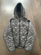 LOUIS VUITTON LVSE FLOWER