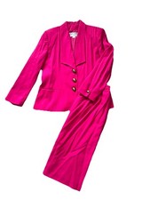 Vintage Women’s Skirt Suit