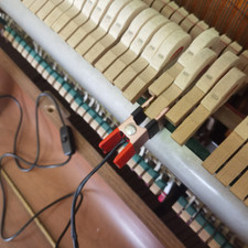 Strumento accordatore martello