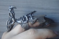 Anello medievale in peltro a forma di serpente