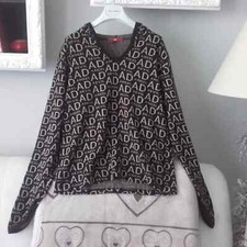 Pull con cappuccio Angel Devil maniche asimmetriche maglia maglione nero pullove