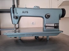MACCHINE da CUCIRE ALFA 175-676 e PFAFF 260 con BANCO SINGER