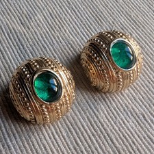 Christian Dior Orecchini vintage con pietra verde