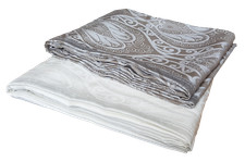 Copriletto estivo liscio