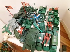 Lotto carri armati, aerei veicoli guerra 70/80.  Collezionismo, modellismo.