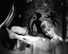 Julie Christie Crooks