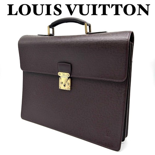 Louis vuitton taiga - louis,
