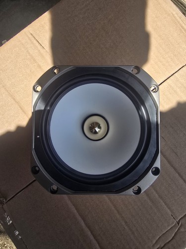Paradigm studio 100 - v5, mid