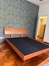 letto matrimoniale king size  in ciliegio legno massello. Usato ma come nuovo.