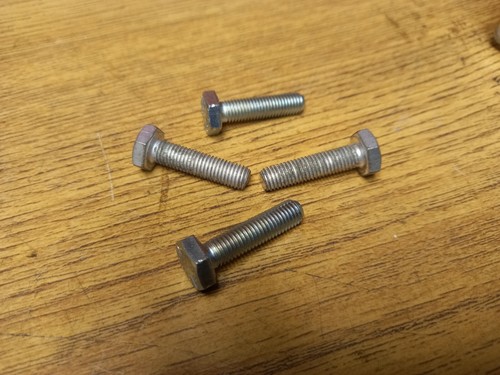 Triumph set bulloni vite - set,