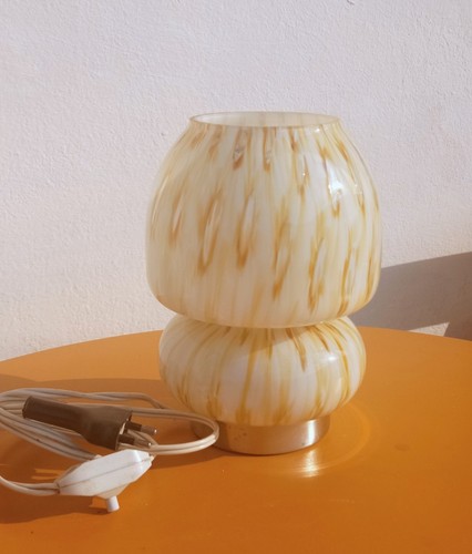 Piccola lampada anni - 70, vetro