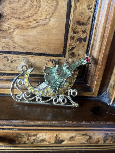 Christmas tree in sleigh - christmas,