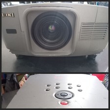 VIDEOPROIETTORE EIKI LC-XG200