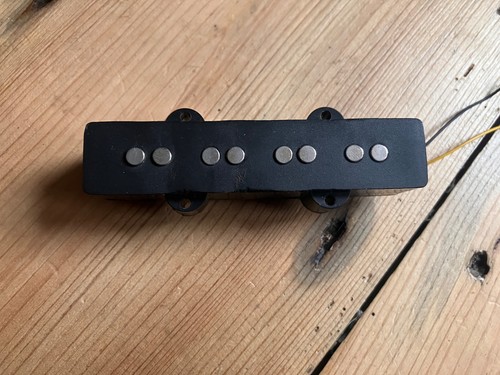 Fender jazz bass guitar - fender,