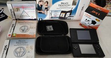 NINTENDO DS LITE NERO + CARICABATTERIA + CUSTODIA + 3 GIOCHI + SCHEDA R4