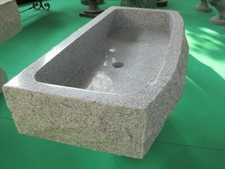 Lavandino lavabo in granito grigio rustico con vasca singola senza scolapiatti