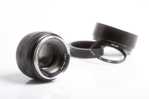 Carl zeiss planar - zeiss,